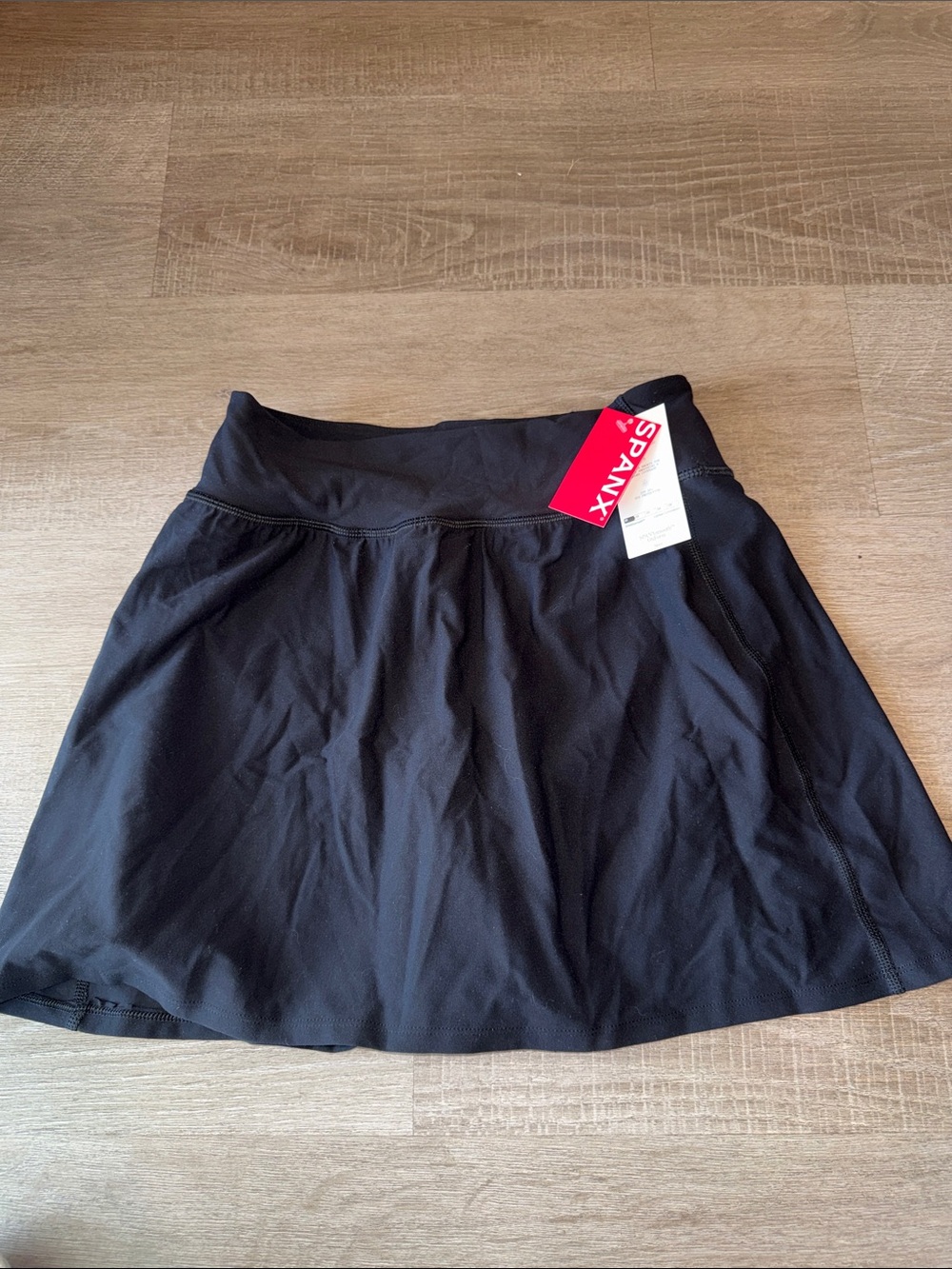 SPANX Get Moving Pleated Tennis Golf Skirt Skort Black L NWT